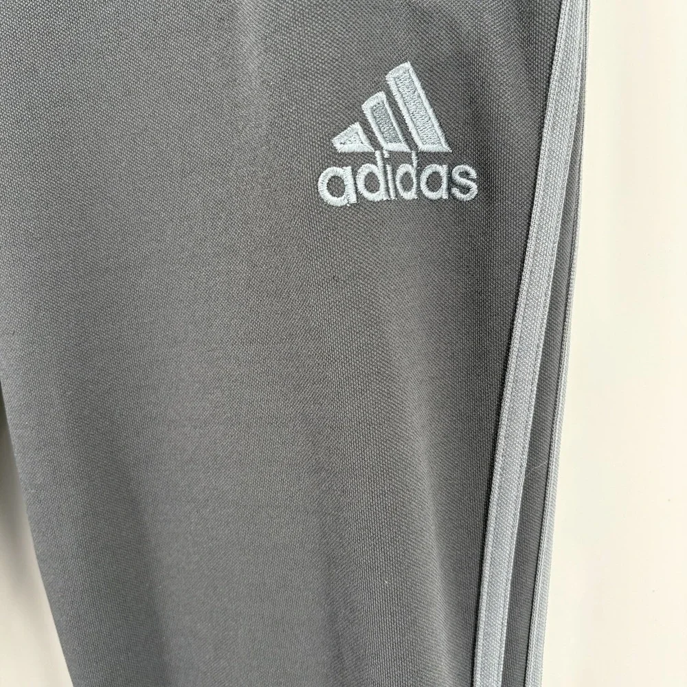Adidas Climacool Men's Track Pants Med Black‎ Gray Stripes Zip Leg Pockets Logo